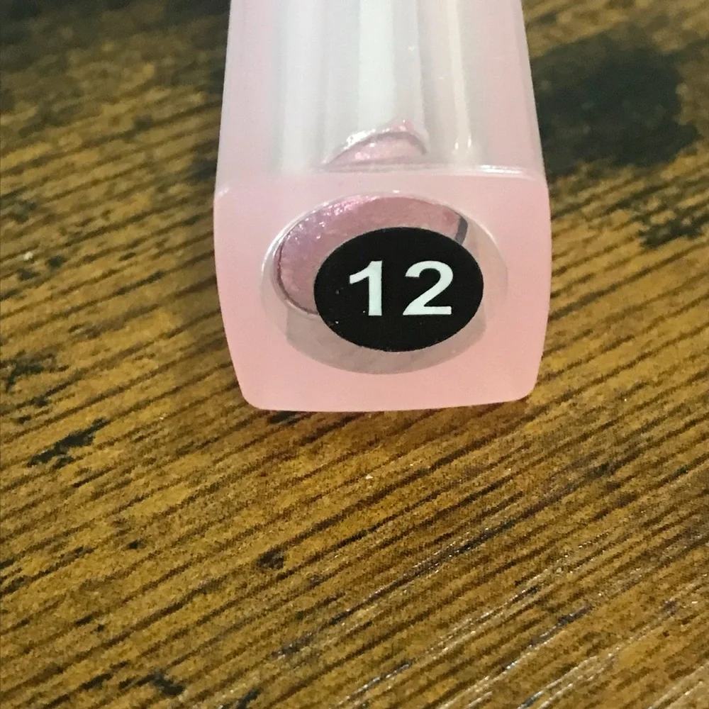 N/A creamy shimmery